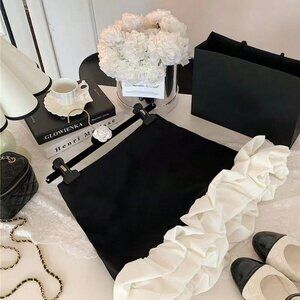 Black And White Casual Women's Color-Block Ruffled Bubble Short Skirt